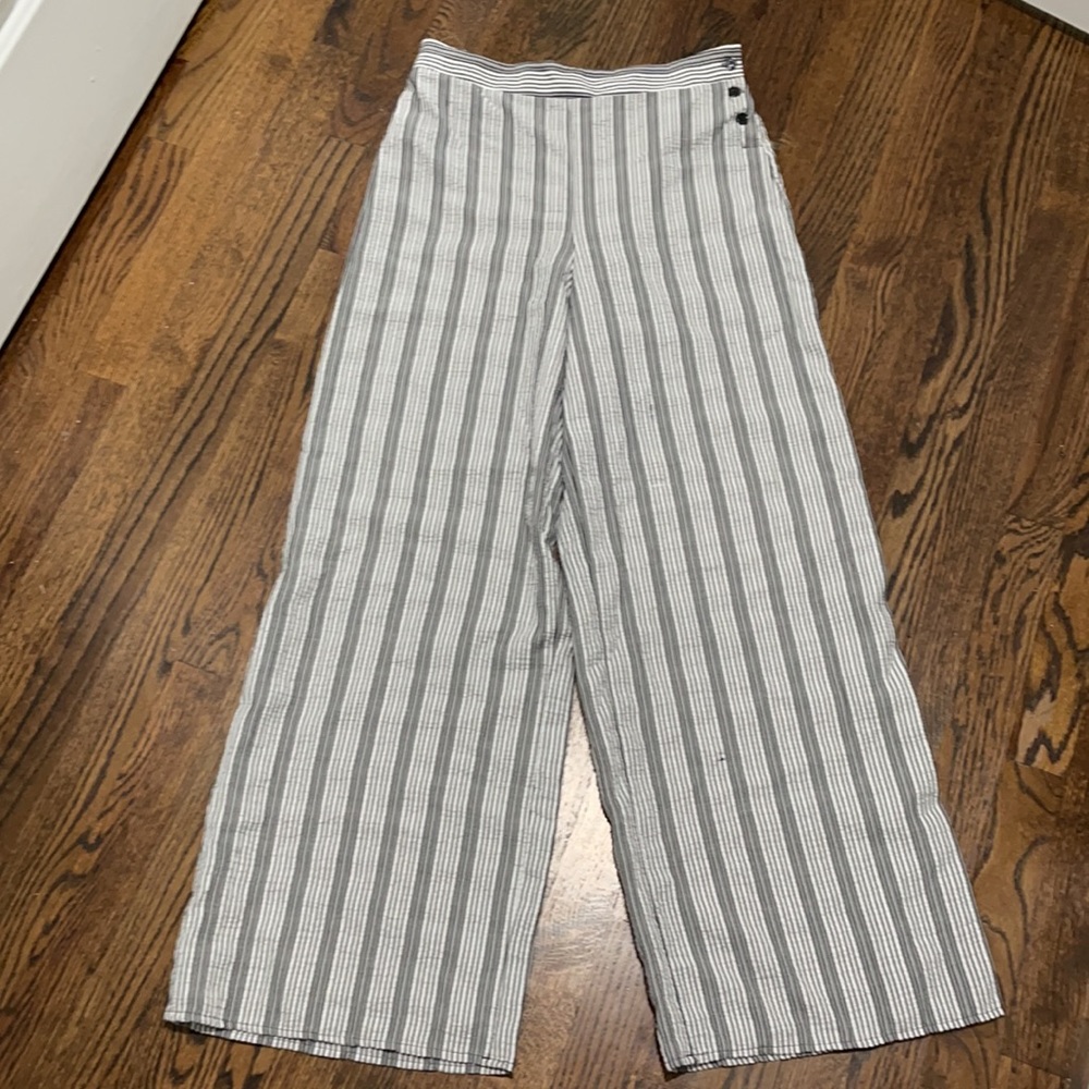 Crop Ruffle Top & Matching Pant Set M - image 3